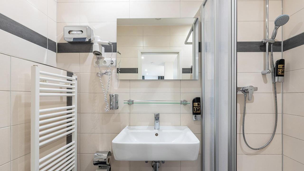 Trip Inn Budget Hotel Messe Frankfurt am Main Eksteriør bilde