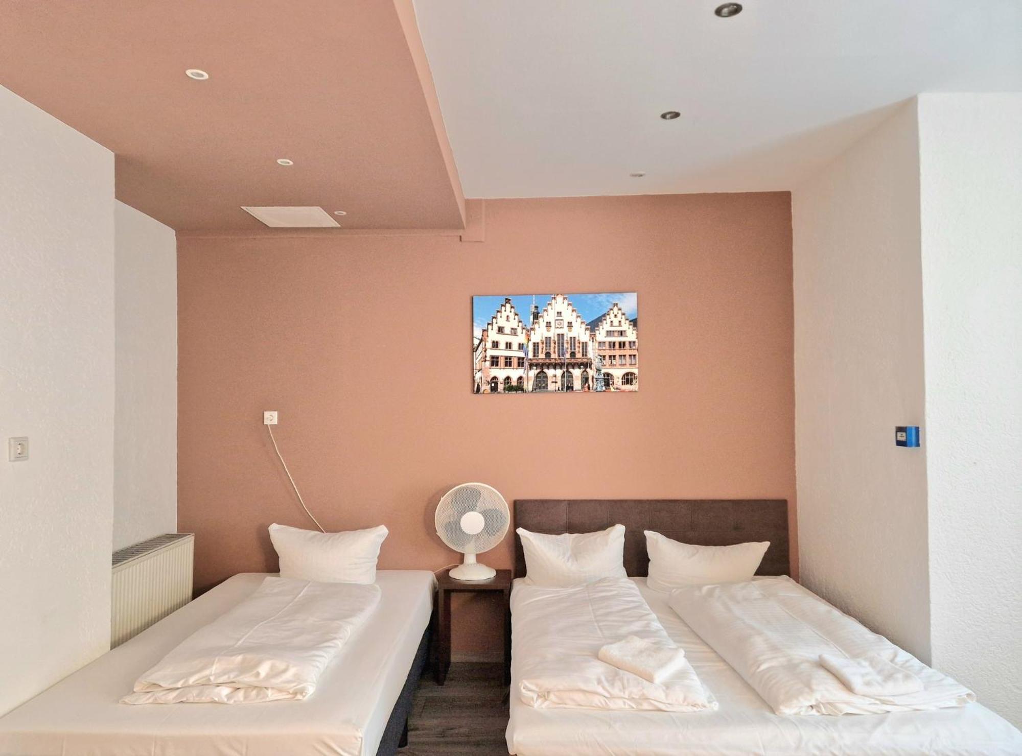 Trip Inn Budget Hotel Messe Frankfurt am Main Eksteriør bilde
